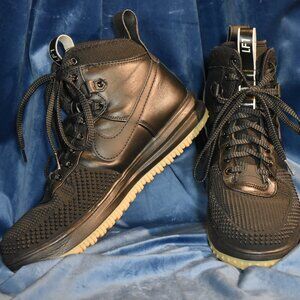 Nike LF1 Duckboot